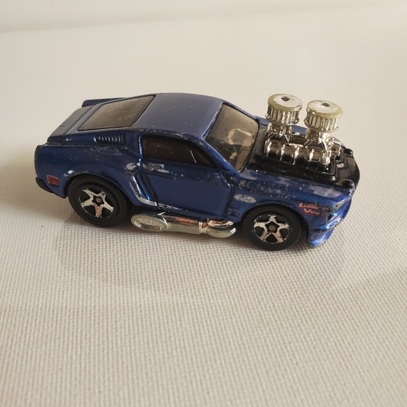 Vintage 2002 "1968 Mustang" Hot Wheel - Picture 1 of 7